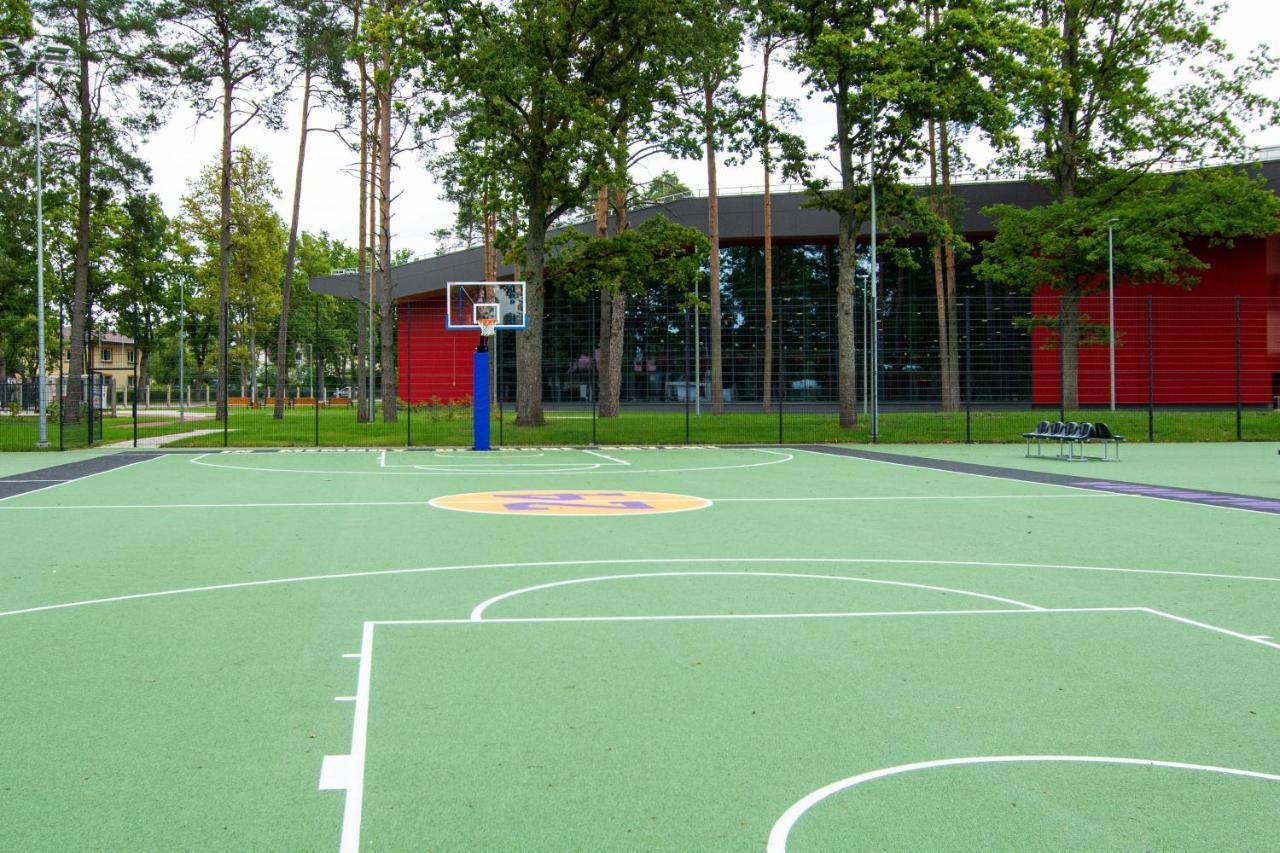 Stadium Hotel Valmiera Dış mekan fotoğraf